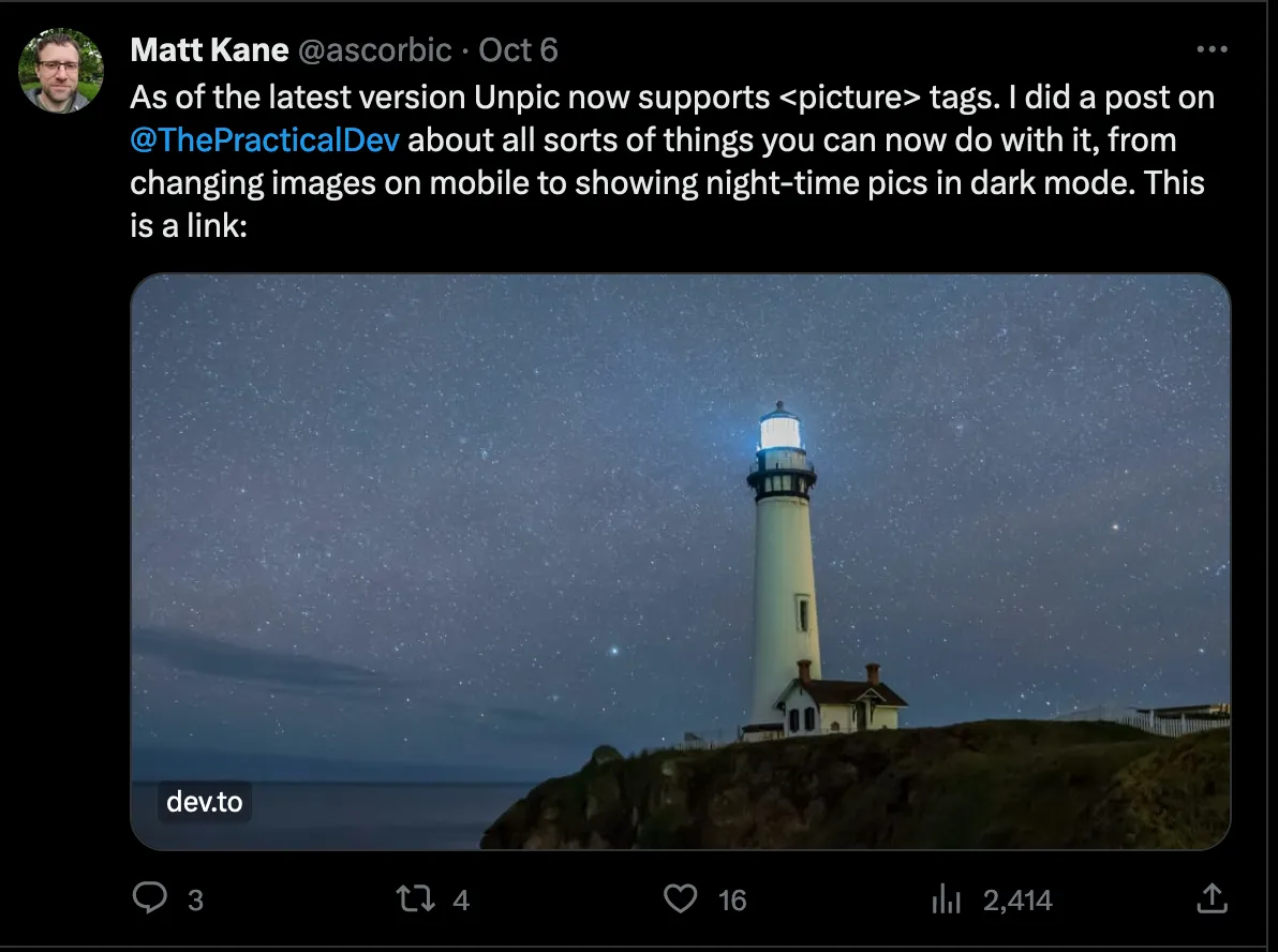 a tweet with a picture of a lighthouse